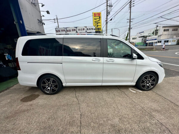 メルセデス・ベンツ  V220d アバンギャルド ロング AMGライン - 画像 (16)