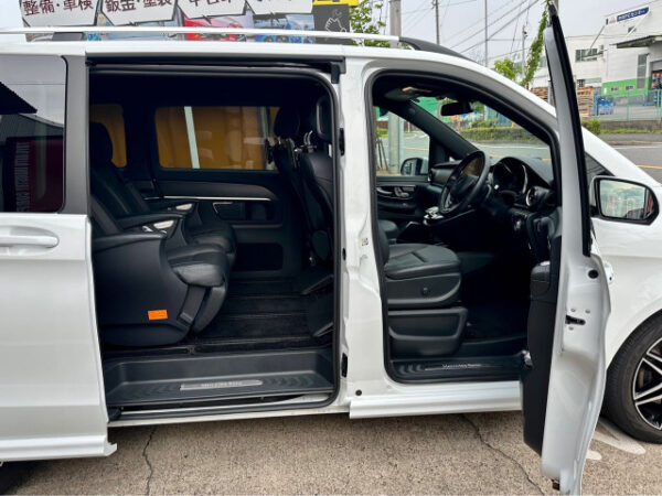 メルセデス・ベンツ  V220d アバンギャルド ロング AMGライン - 画像 (18)