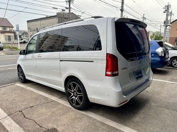 メルセデス・ベンツ  V220d アバンギャルド ロング AMGライン - 画像 (4)
