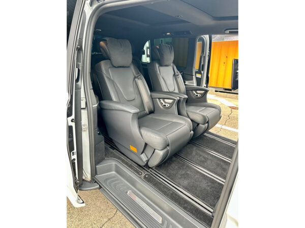 メルセデス・ベンツ  V220d アバンギャルド ロング AMGライン - 画像 (30)