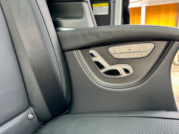 メルセデス・ベンツ  V220d アバンギャルド ロング AMGライン - 画像 (34)