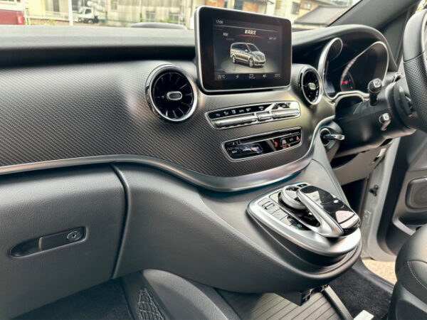 メルセデス・ベンツ  V220d アバンギャルド ロング AMGライン - 画像 (50)