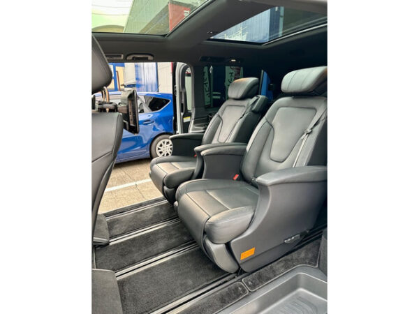 メルセデス・ベンツ  V220d アバンギャルド ロング AMGライン - 画像 (53)