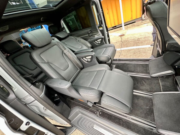 メルセデス・ベンツ  V220d アバンギャルド ロング AMGライン - 画像 (58)