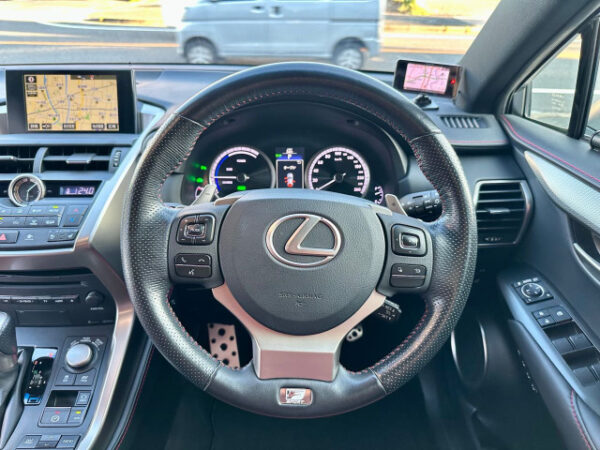 レクサス　NX　300h Fスポーツ - 画像 (28)