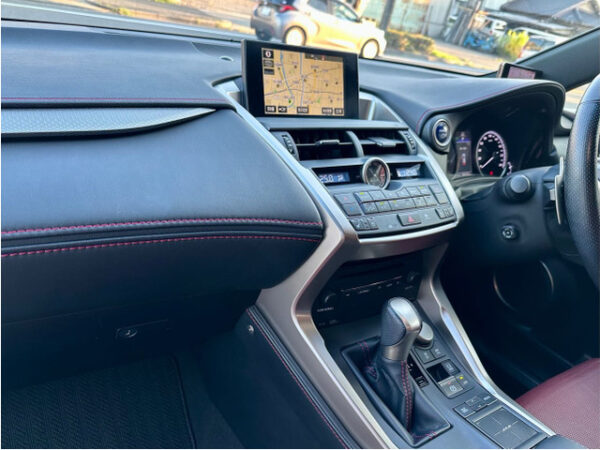 レクサス　NX　300h Fスポーツ - 画像 (52)